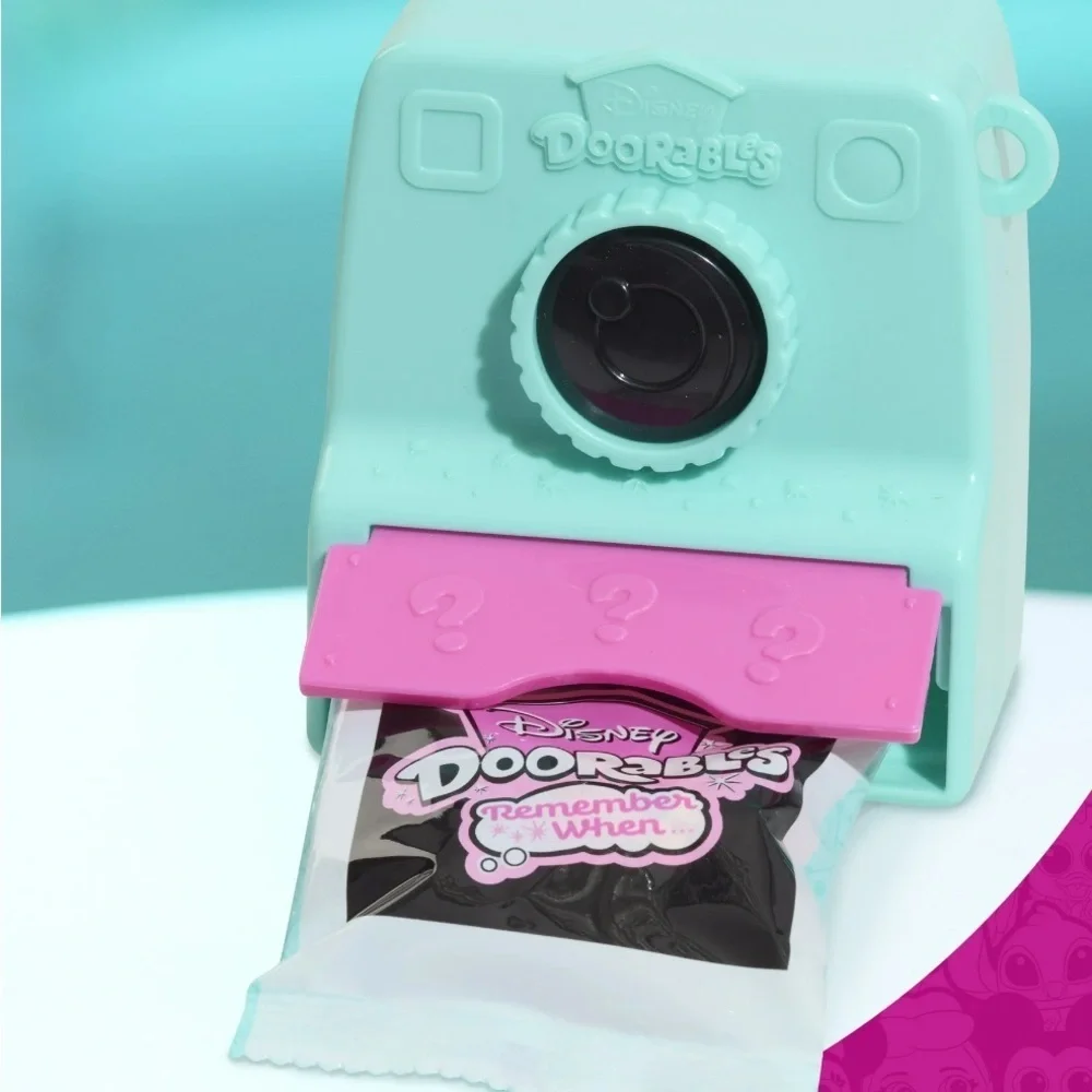 Disney Doorables Remember when Lil’ Moments Collection Peek, Collectible Mini